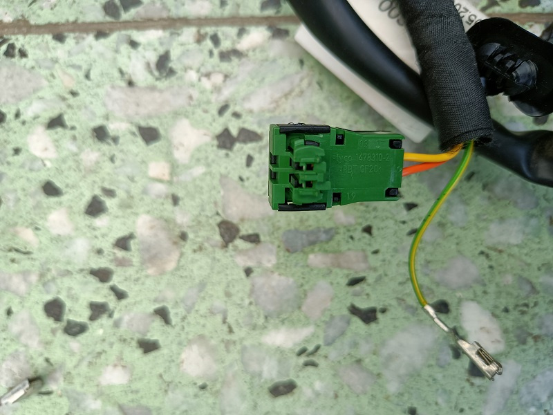 Díly na PEUGEOT - 8