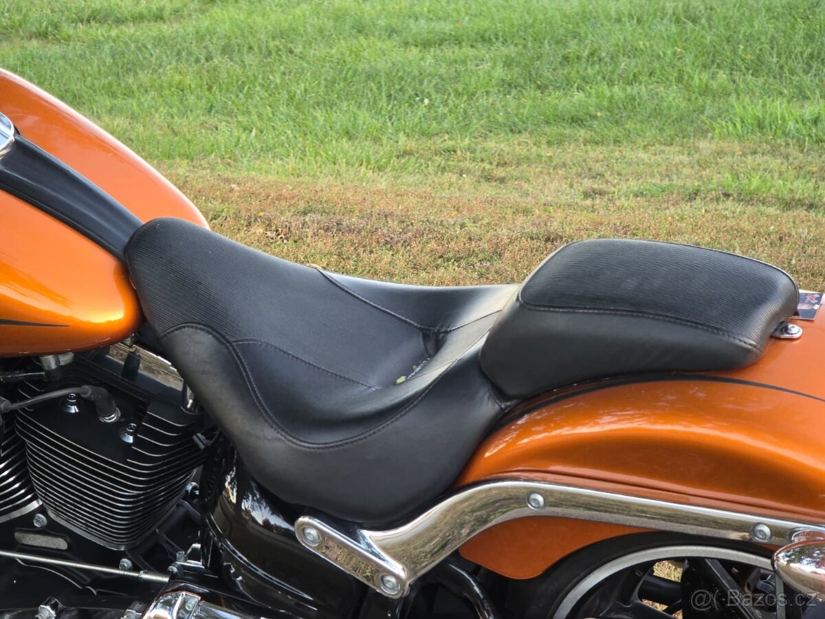 Harley-Davidson Breakout 103 - 8