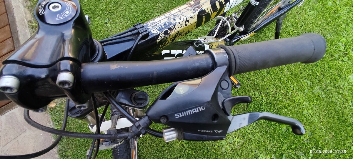 Prodám horské kolo Scott pro menší postavu nebo dítě - 8