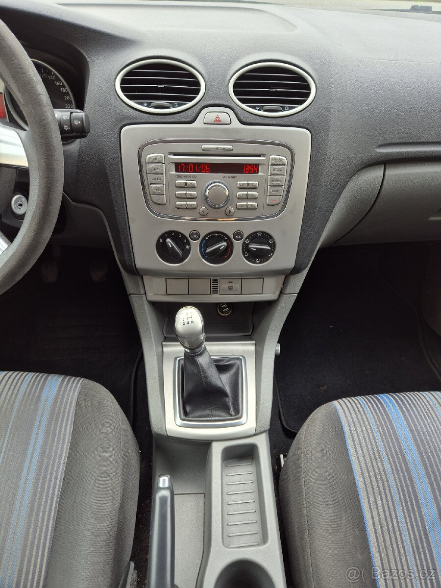 Ford Focus combi 1.6tdci - 8