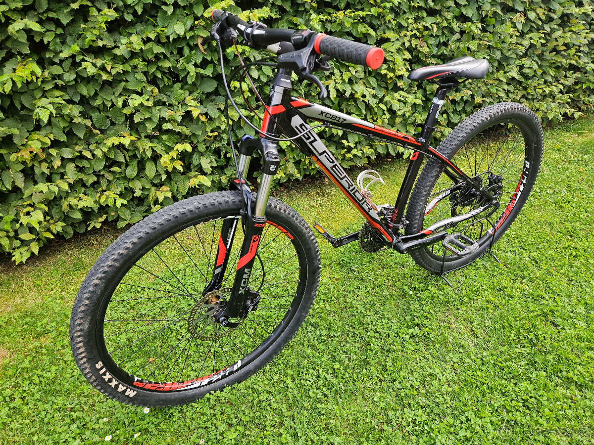 27,5" horské hliníkové kolo SUPERIOR, rám 16", DEORE - 8