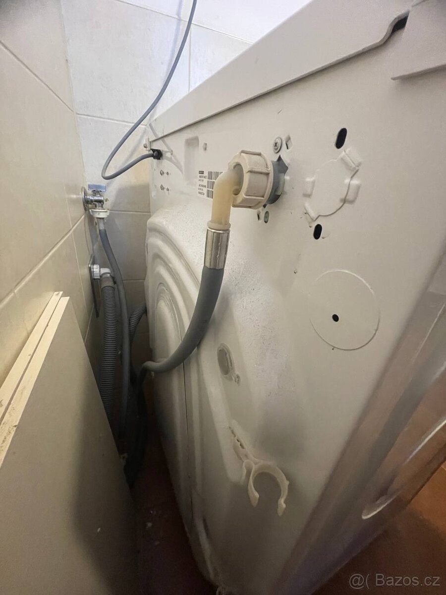 Pračka Whirlpool AWO/C 6304 v perfektním stavu - 8