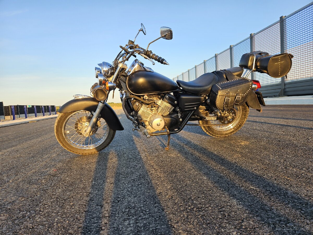 Honda Shadow VT125 - 8