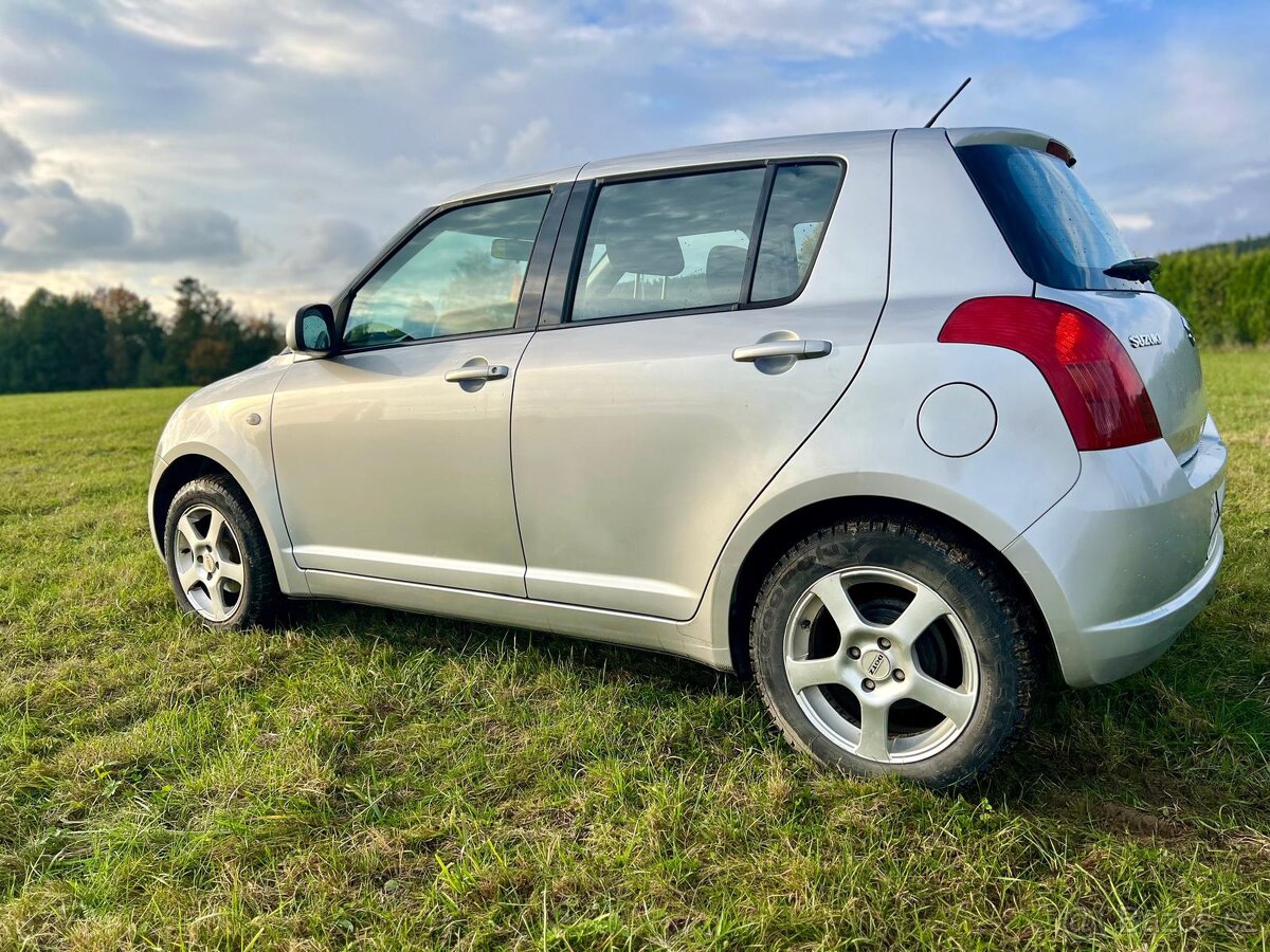 SUZUKI SWIFT 1.3 LPG 4x4 - 8