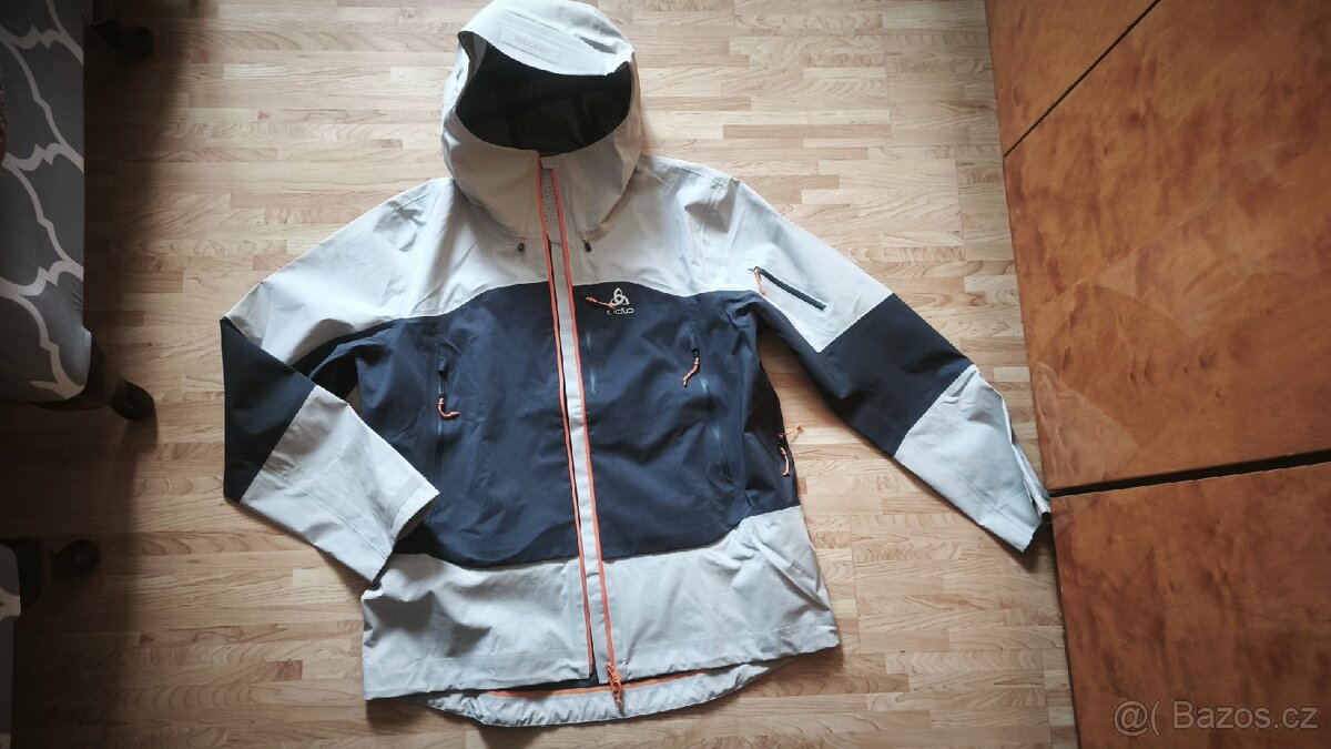 Hardschellova bunda Odlo, poř.cena 7500;- - 8