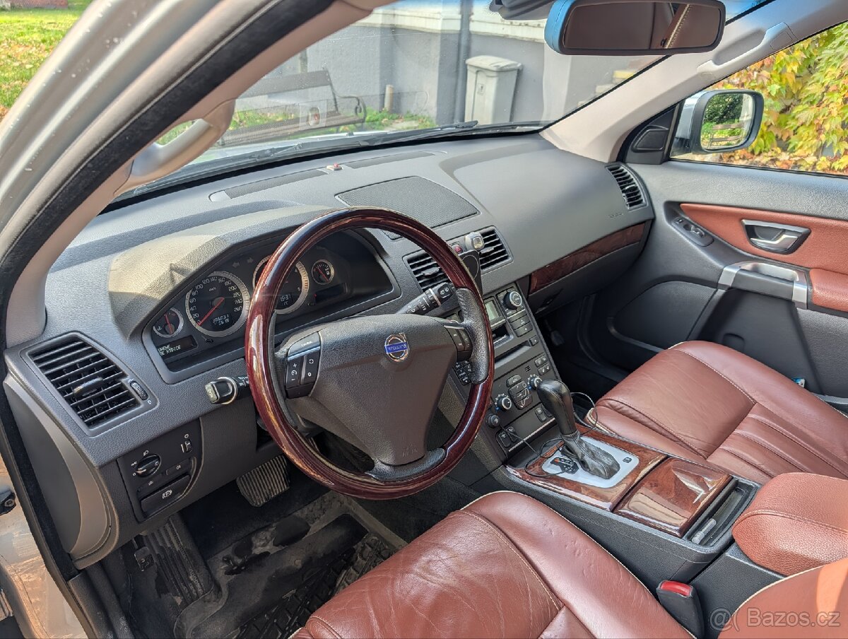 Volvo XC90 2,4 D5, 2013, Facelift, odpočet DPH, 7 mist - 8
