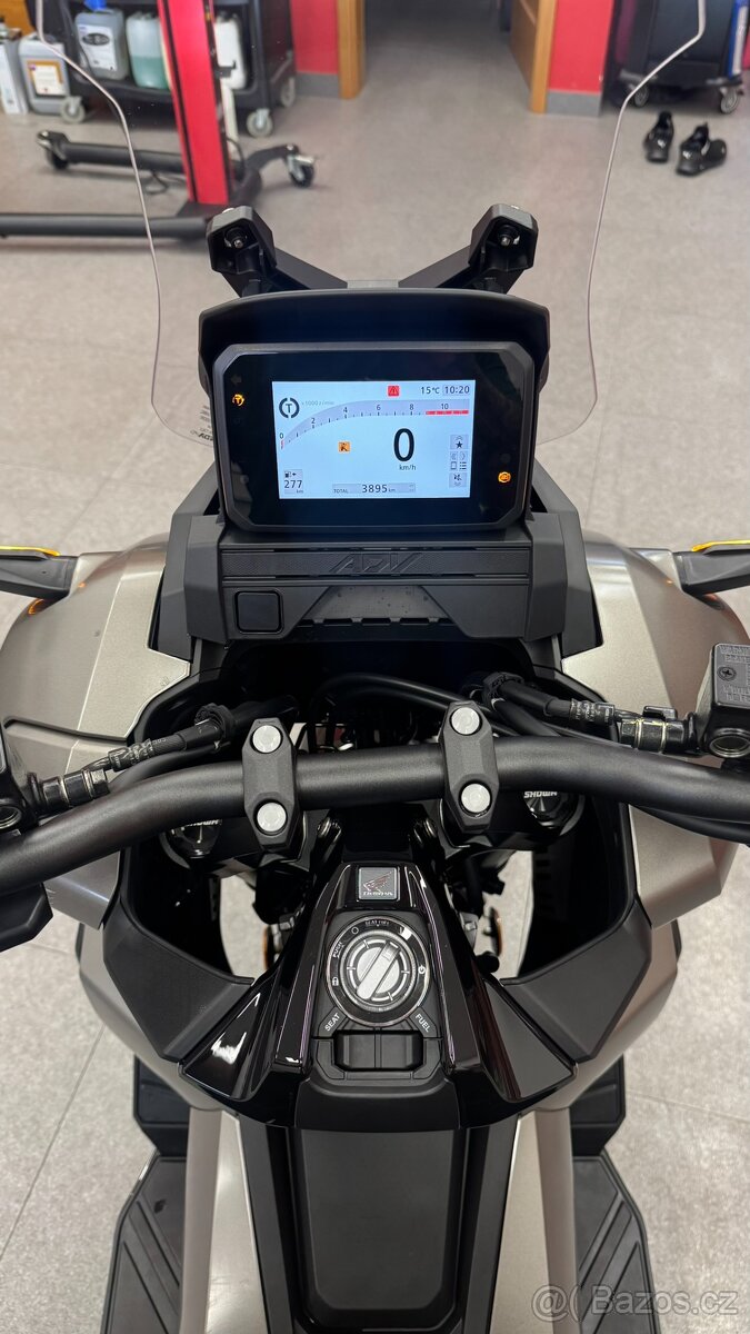Honda ADV 350 A, najeto 3895km, Záruka 6let, 2025 - 8
