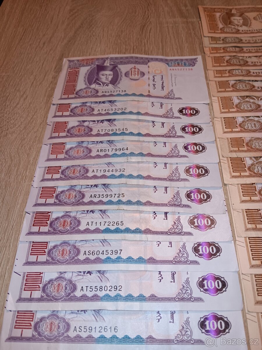 260 ks staré bankovky celý svět - 8