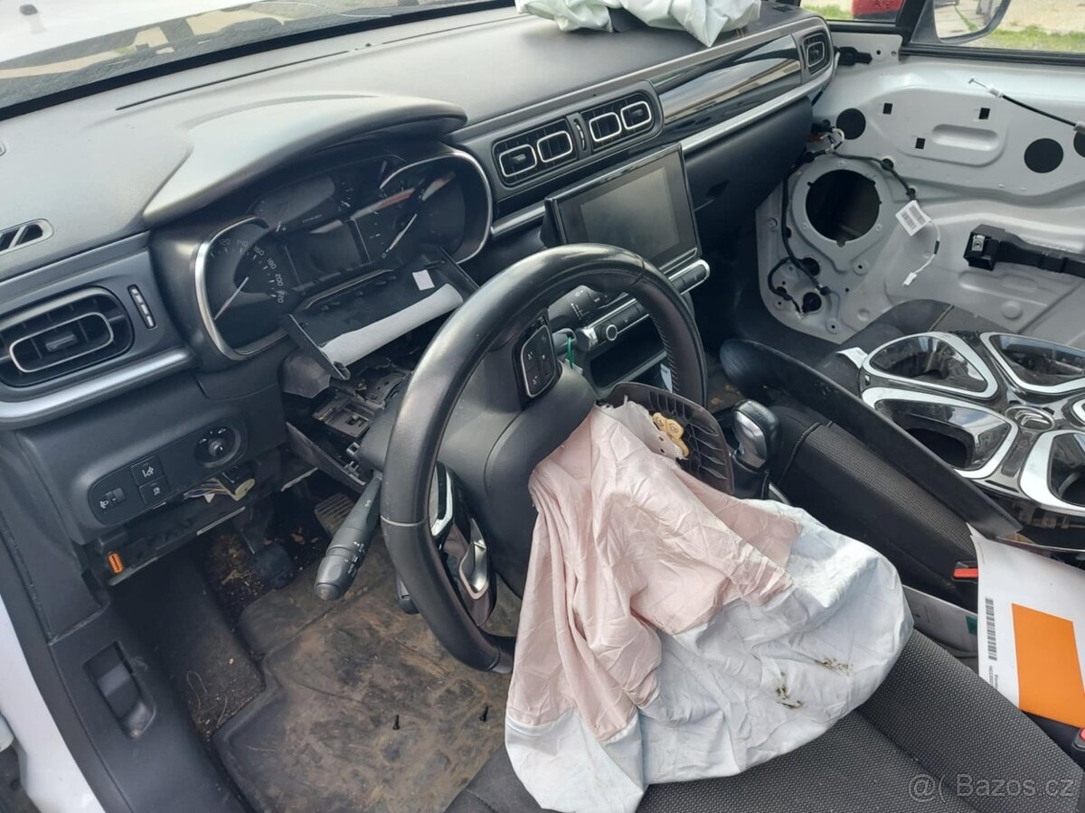 Citroen C3 1.2 benzin HM03 - 8