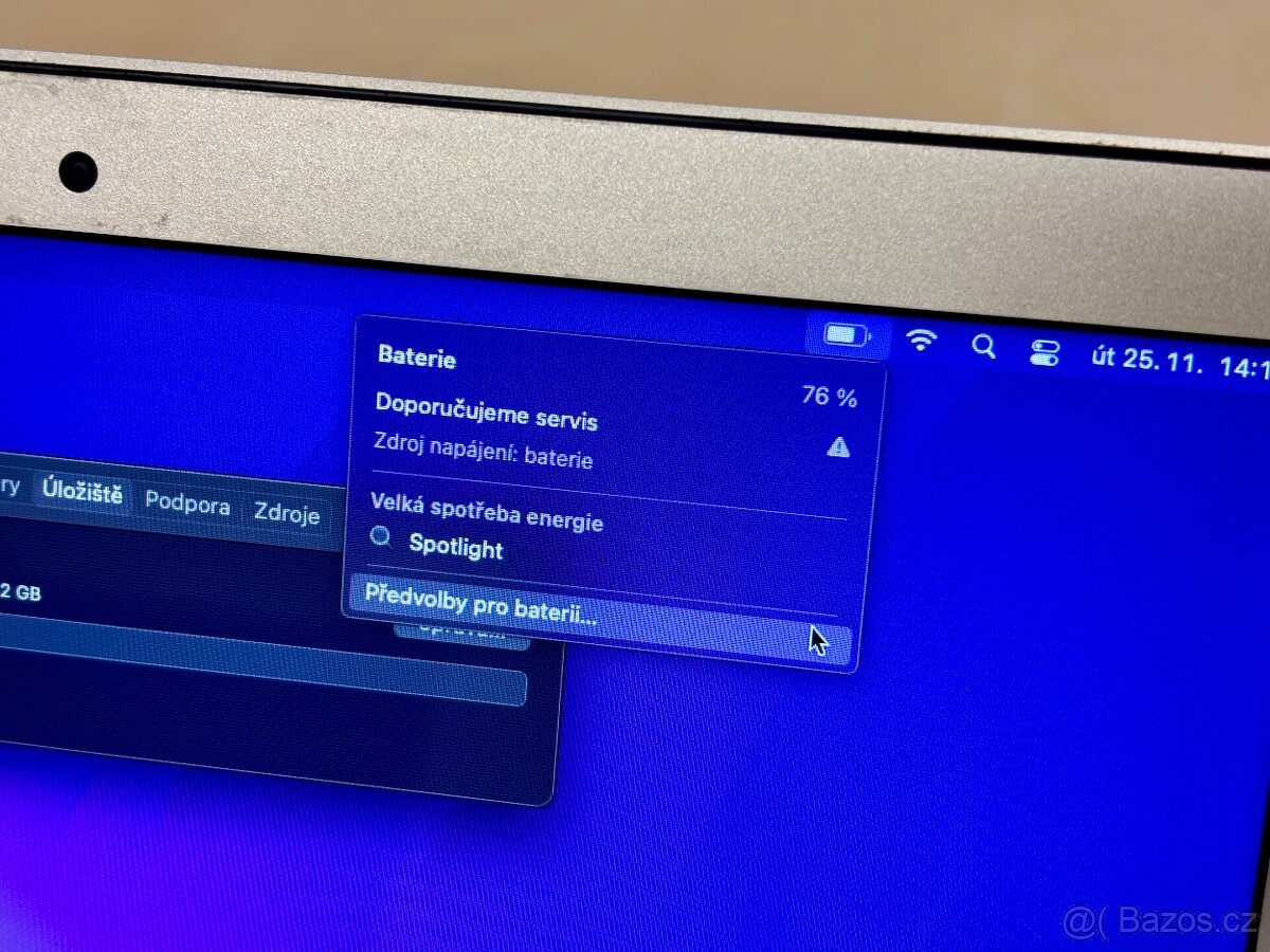 Apple MacBook Air 11” - Early 2015 - 8