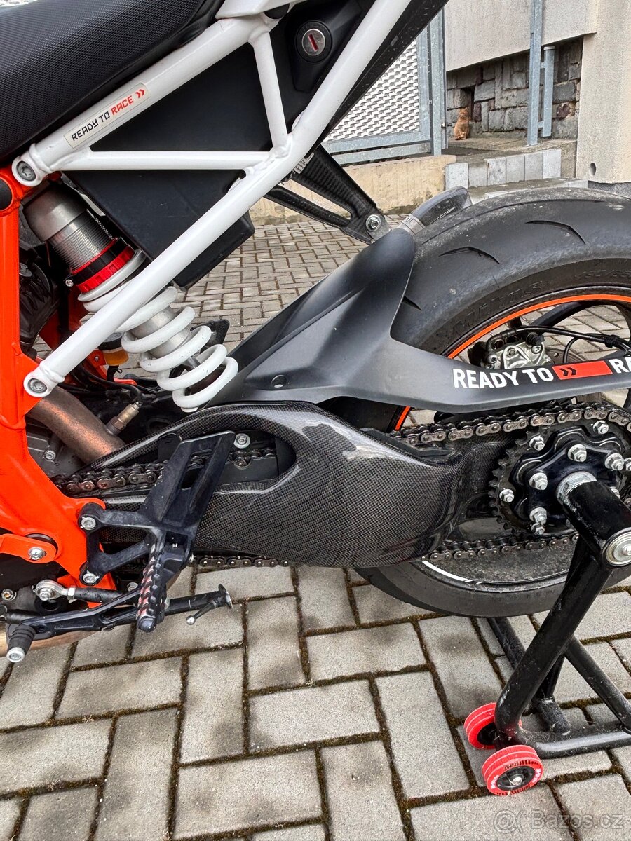 KTM 1290 Superduke R - 8