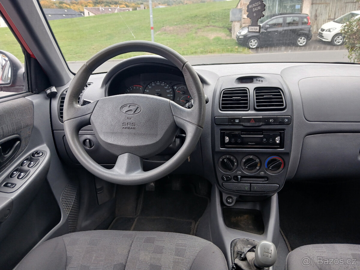 Hyundai Accent, 1,4 KLIMA nová STK - 8