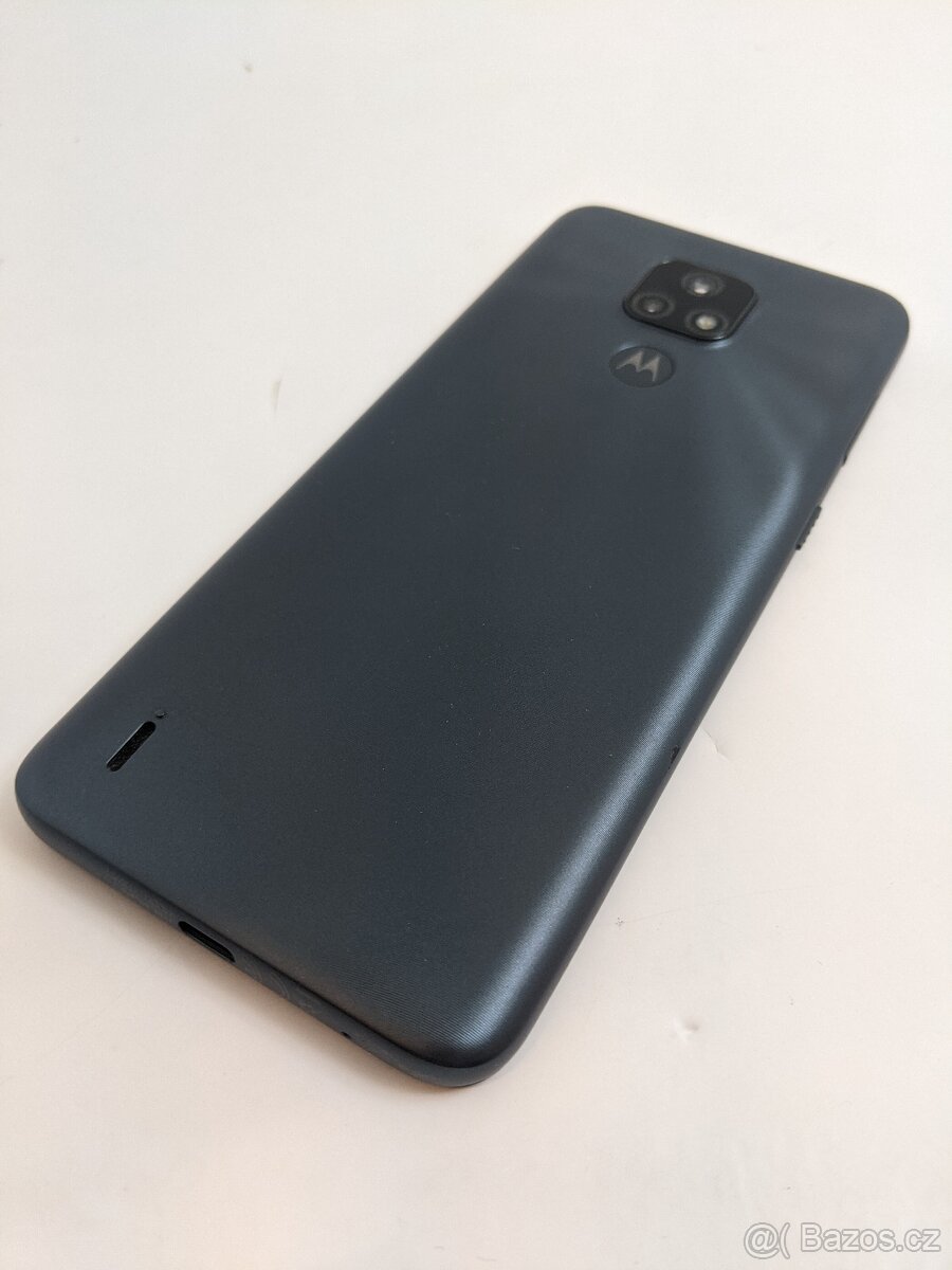 Motorola Moto E7 2/32 gray. Záruka 6 měsíců. - 8