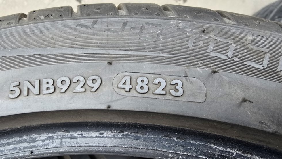Letní pneu 225/40/18 Vredestein - 8