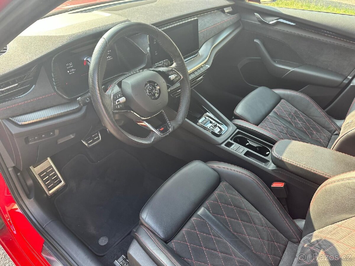 Škoda Octavia IV RS 2.0 TDi 4x4 UVEDENÁ CENA BEZ DPH - 8