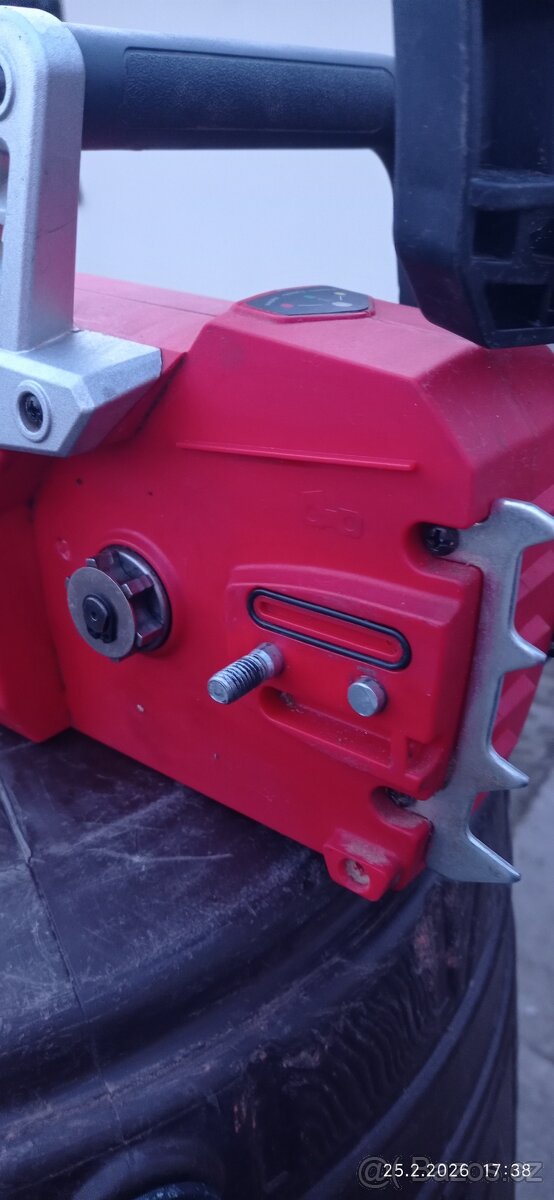 Elektrická řetězová pila VeGa - 8