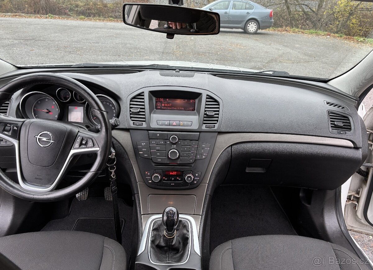 Opel Insignia SportsTourer 2.0, Kombo, 96kW - 8