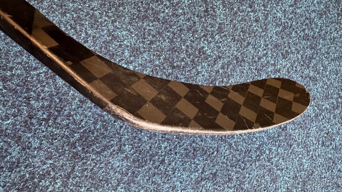 BAZAR - HRÁČSKÁ HOKEJKA CCM TACKS AS6 PRO JUNIOR - 8