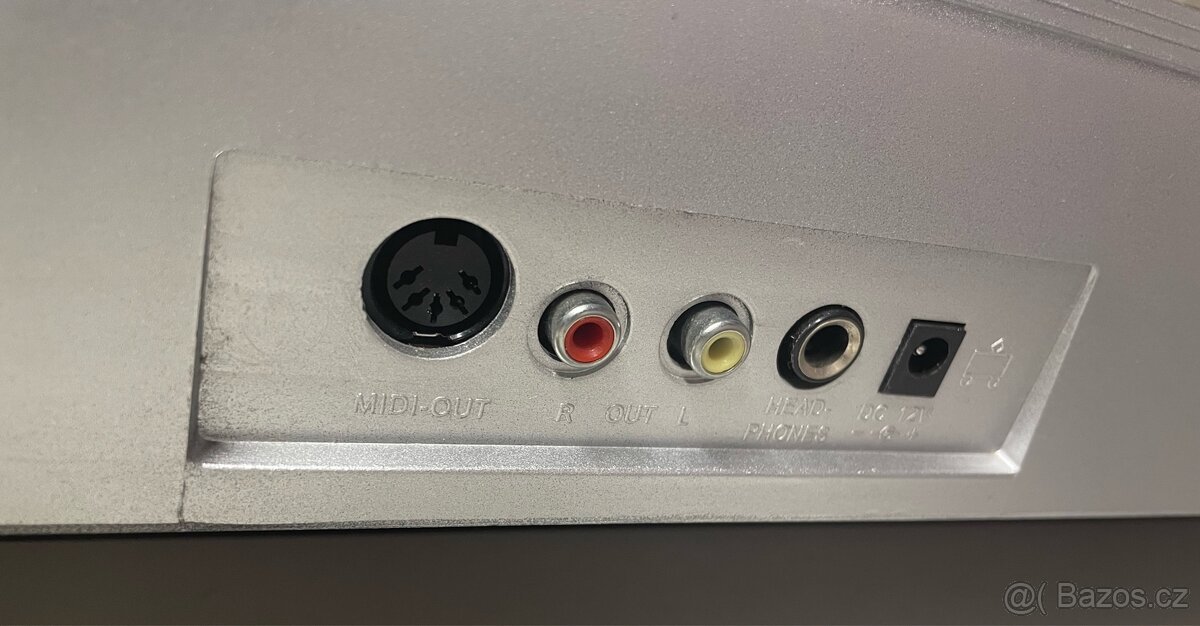 Prodám syntetizátor de luxe Weinsberger typ 44876 - 8