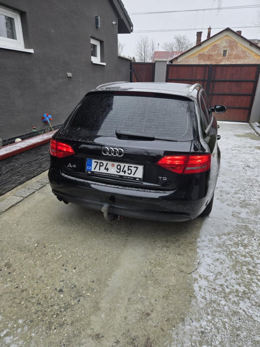 Audi a4 b8 - 8