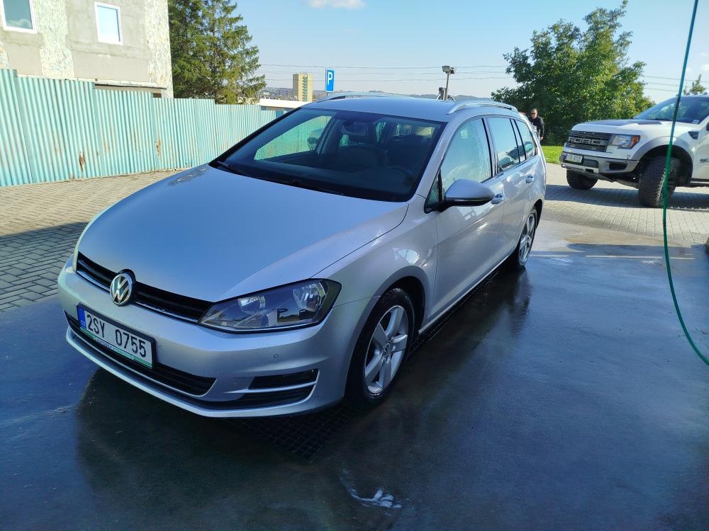 VW Golf 7 combi 1.6 TDI 77 kW 12/2013 - 8
