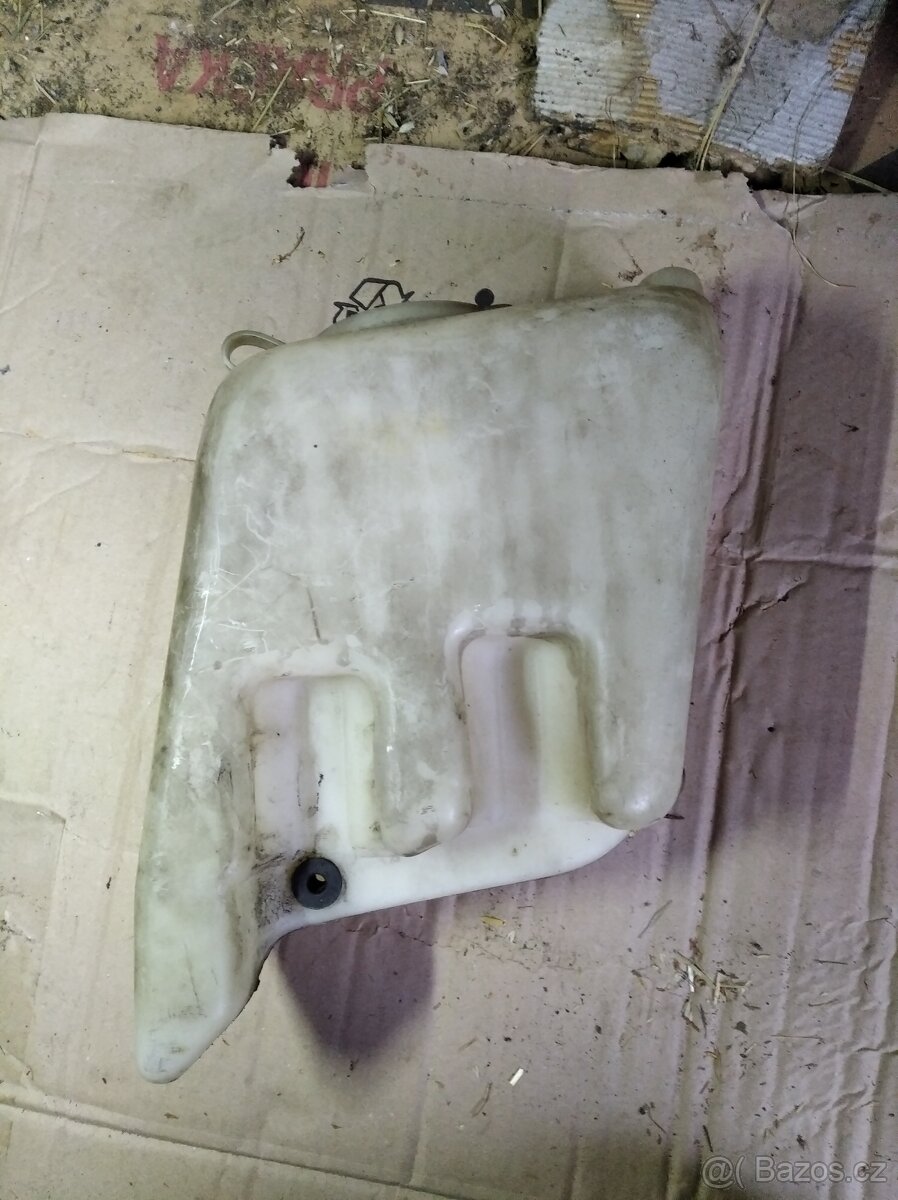 Škoda Favorit 12 - 8