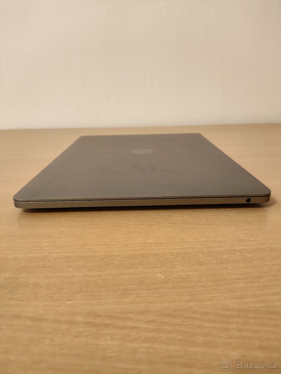 Apple MacBook Pro 2020 – i5 | 8GB | 256GB - 8