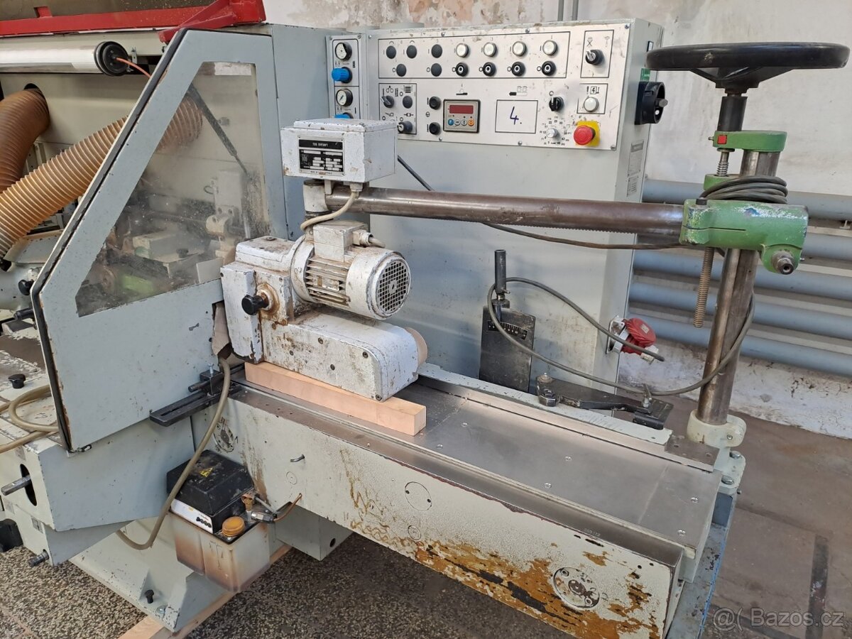 Hoblovka, čtyřstranná frézka - 8