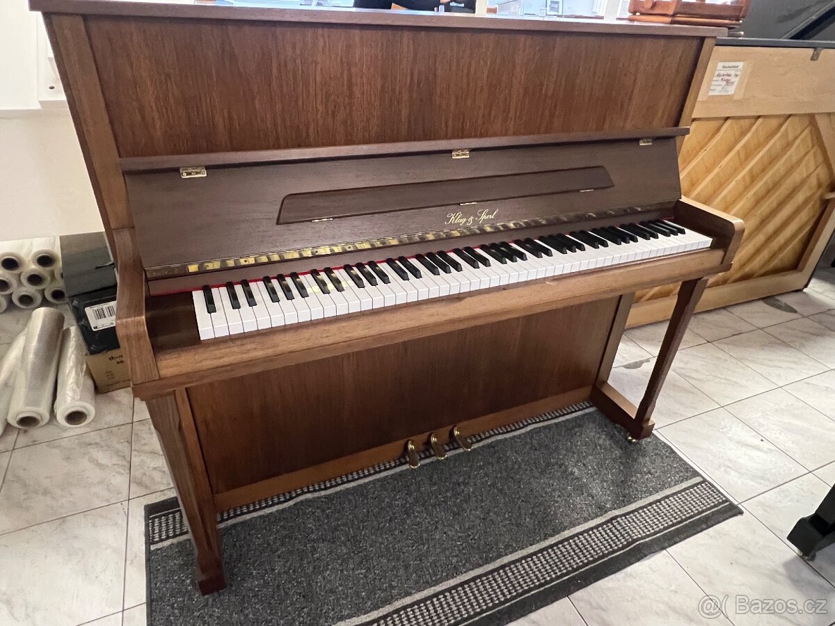 České piano Klug &Sperl C-120 se zárukou 5 let, doprava. - 8