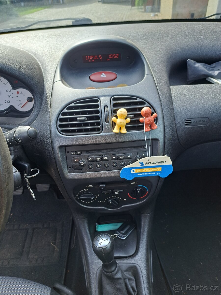 Peugeot 206 1.4hdi 2004 - 8