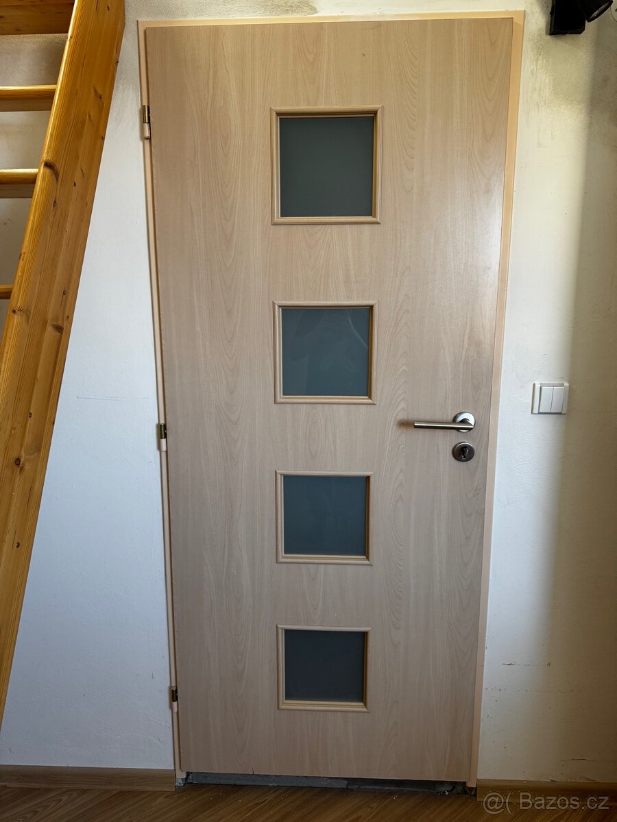 Dveře + kliky - 8