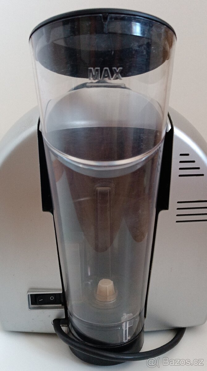 kávovar Braun - 8