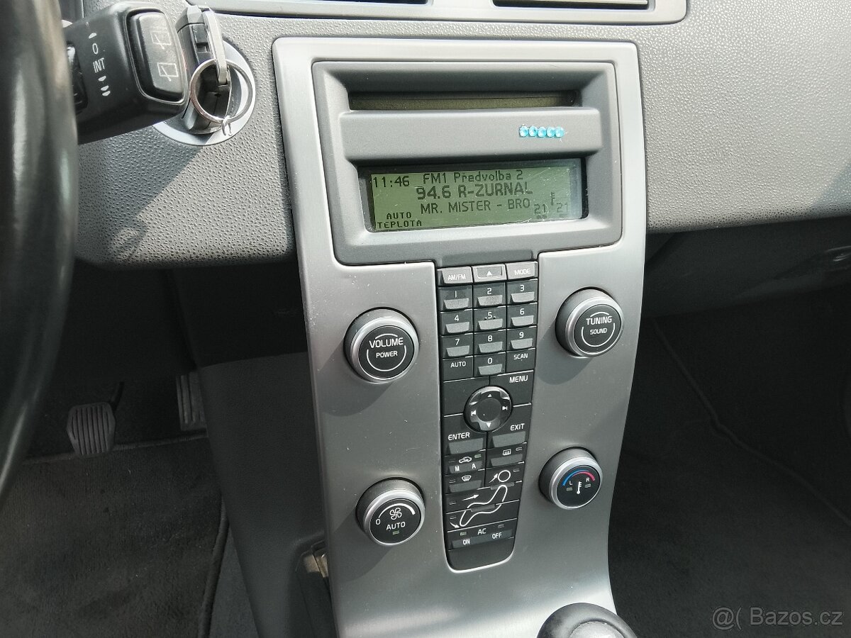 Volvo C30 1,6 Momentum - 8