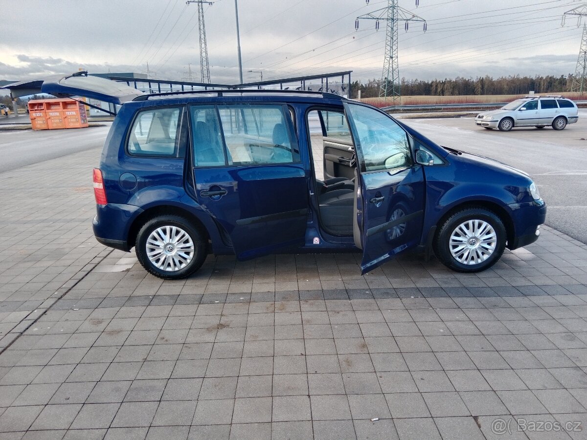 VW Touran 1.9 TDI 74 kW Klima - 8