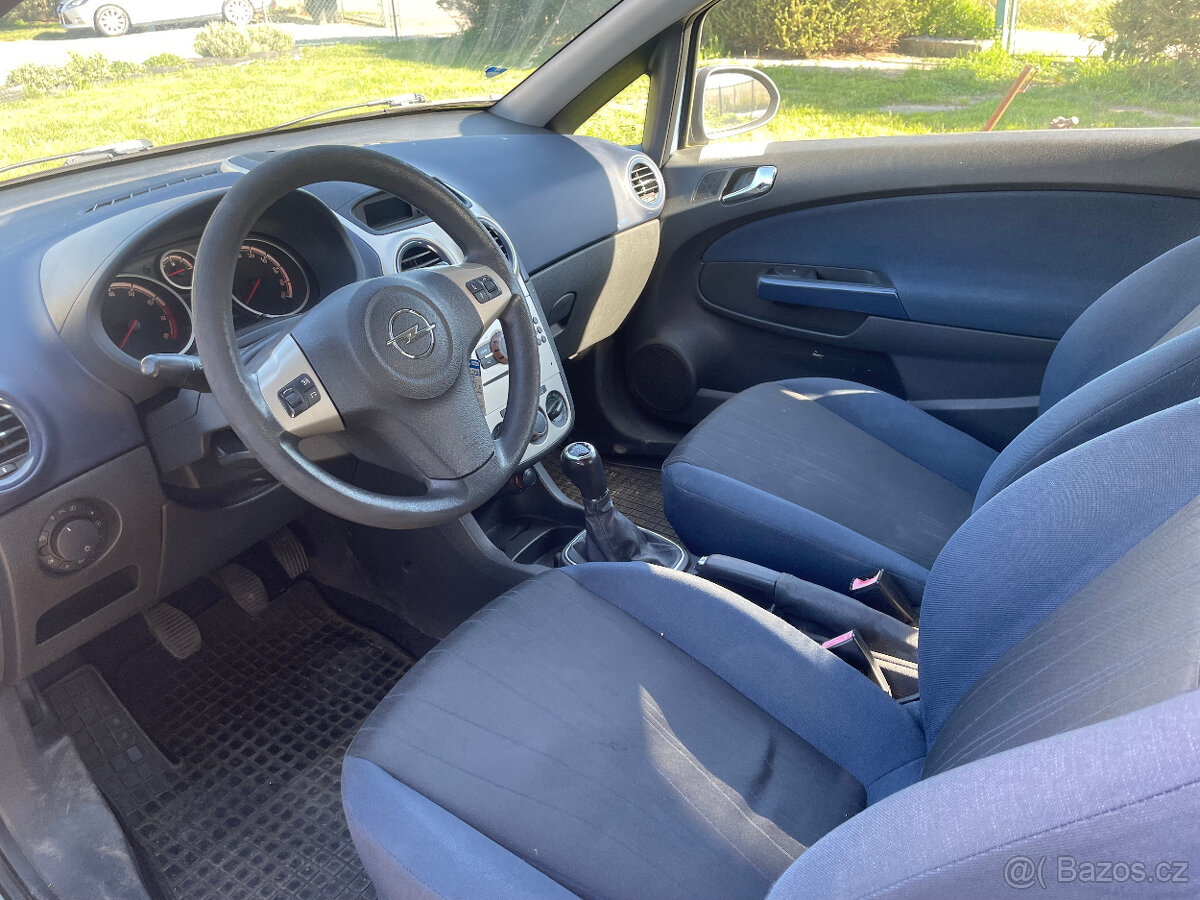 Opel Corsa D 1,2 16V - nové pneu TK do 7.4.2027 - 8