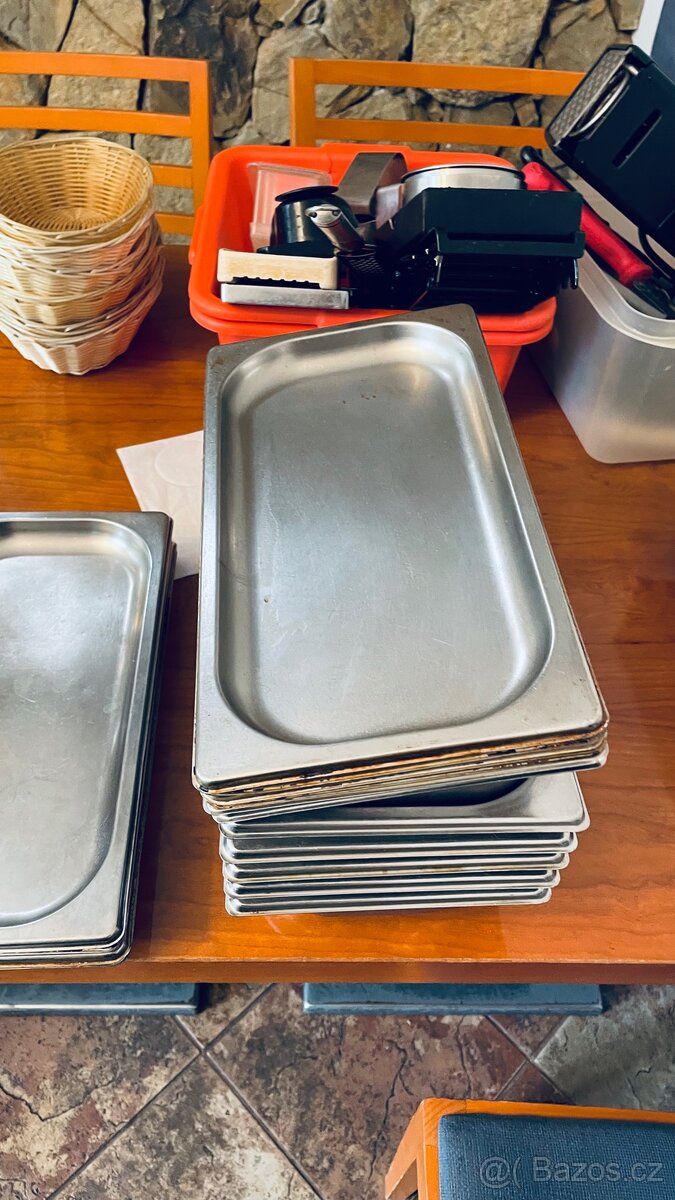 Talíře, gastro nádoby,použité - 8