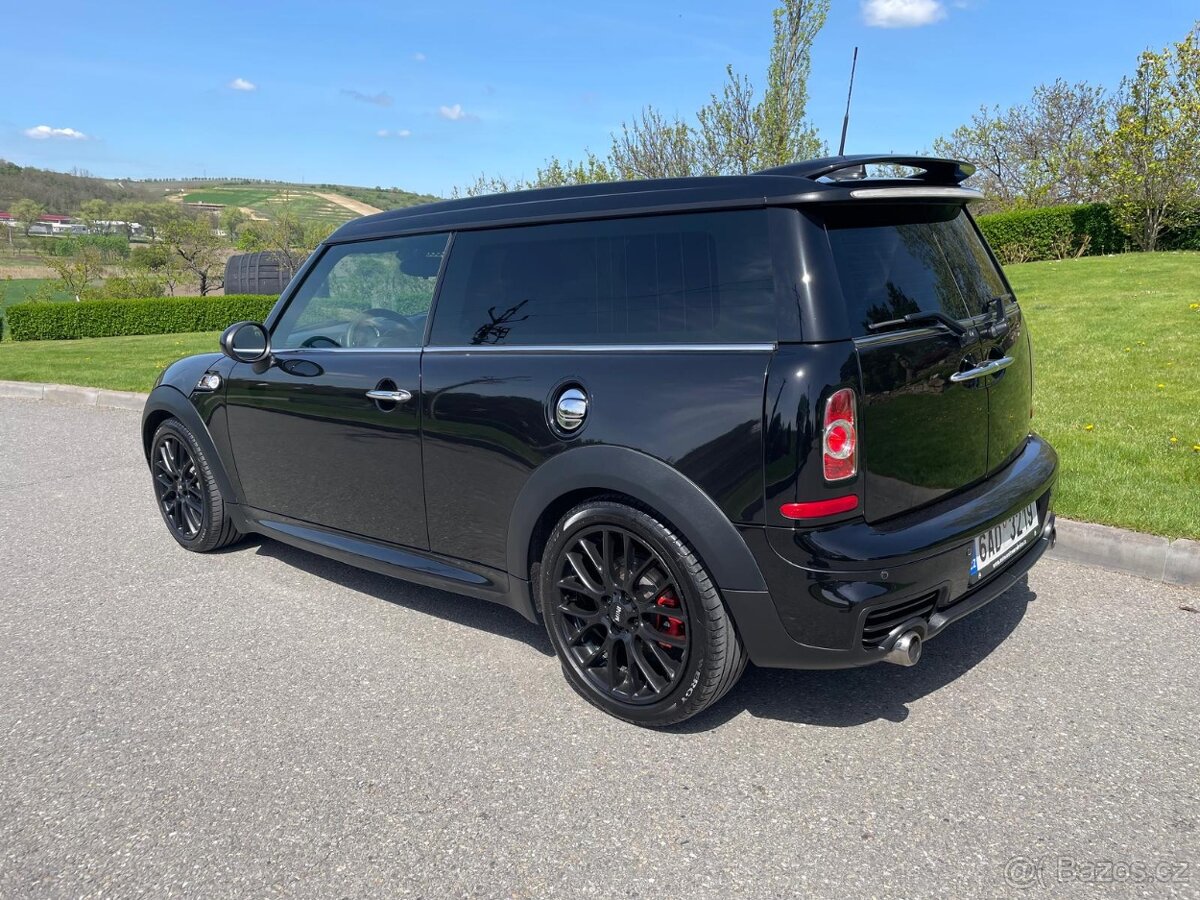 MINI CLUBMAN S 1,6i 135 kW JCW PACKET - 8