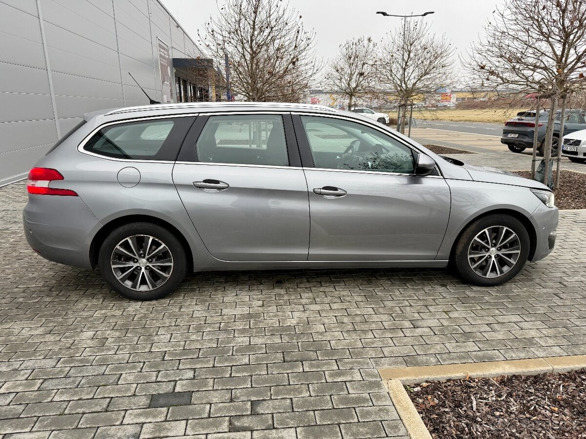 Peugeot 308SW Allure koup. ČR LED - 8