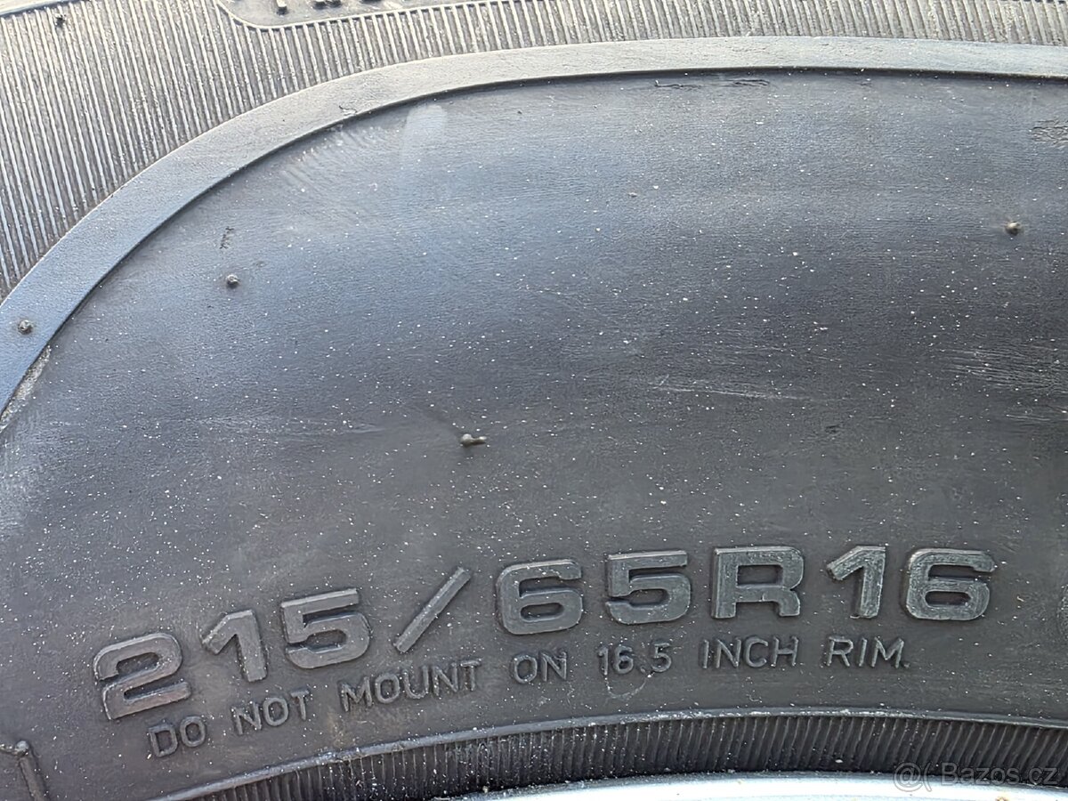 215/65/16 Letní kola Dacia Duster 5x114,3 - 8