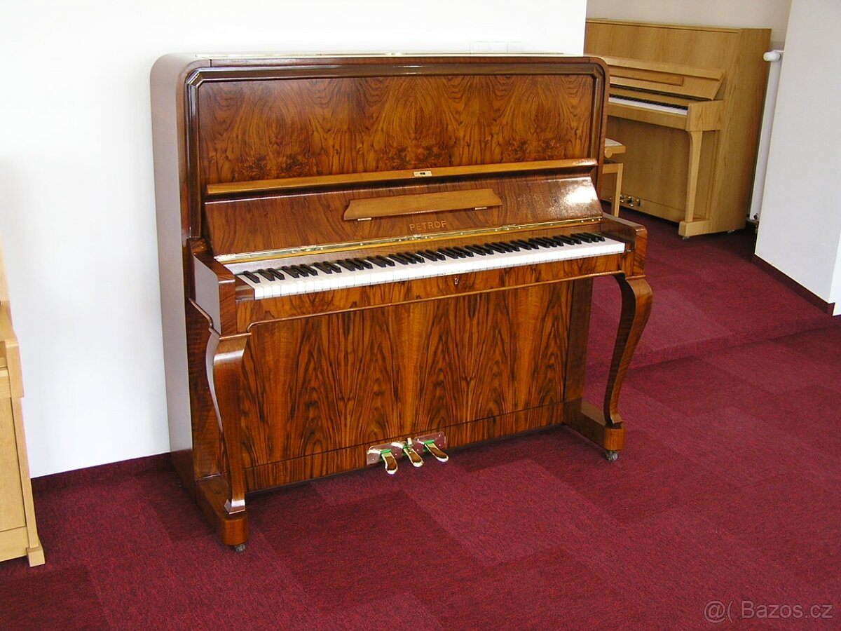 Prodám pianino Petrof mod.F - 8