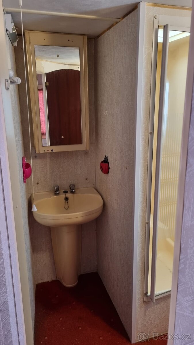 MOBILHEIM 3 KK - REGENT 2 - 8