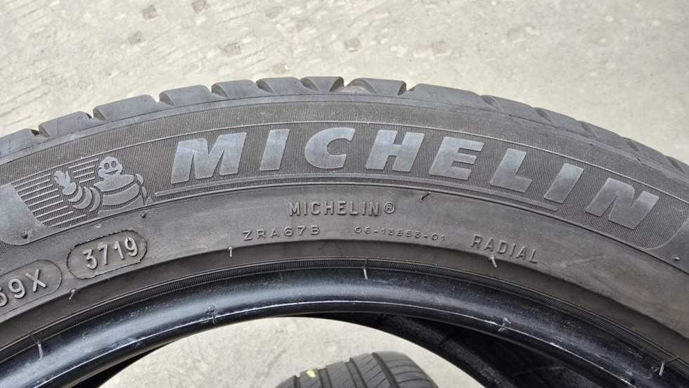 Letní pneu 215/50/17 Michelin - 8