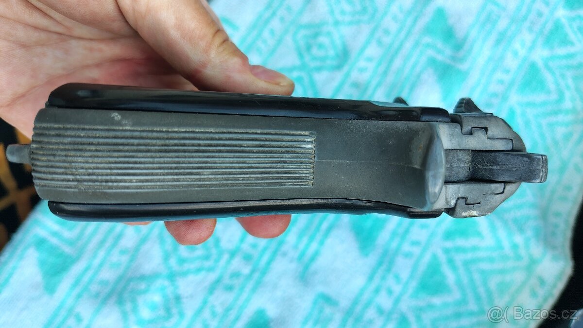 Plynová pistol - 8