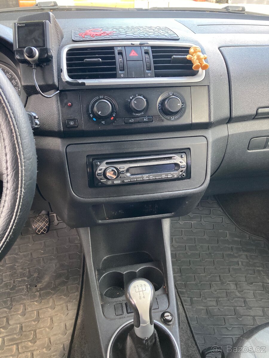 Prodám Škoda Roomster - 8