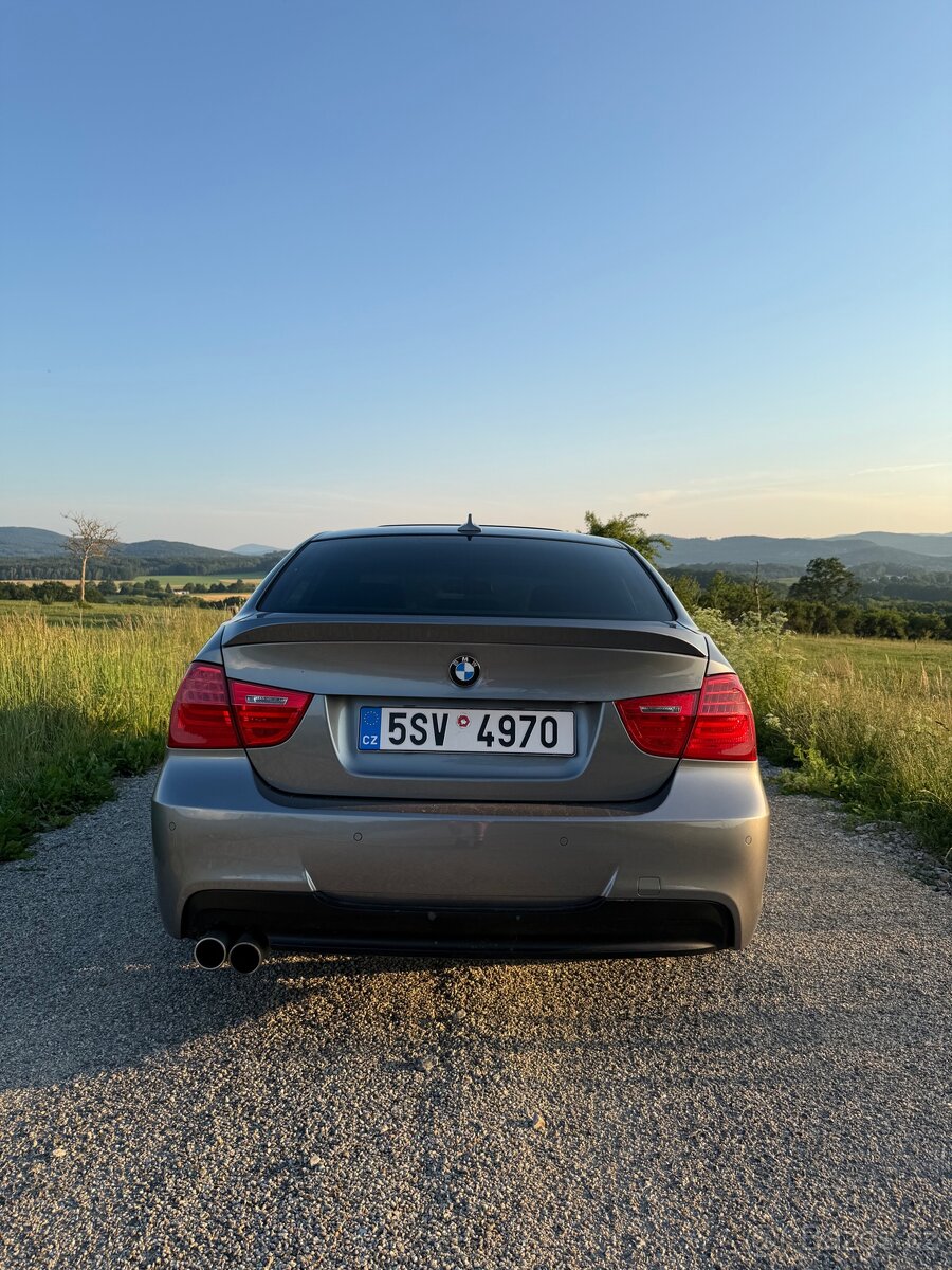 Bmw e90 LCI 330d - 8