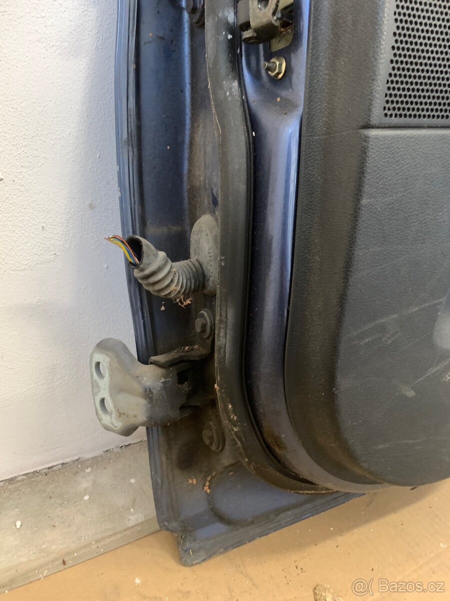 Ford Fiesta 2005, PP a PZ dveře - 8