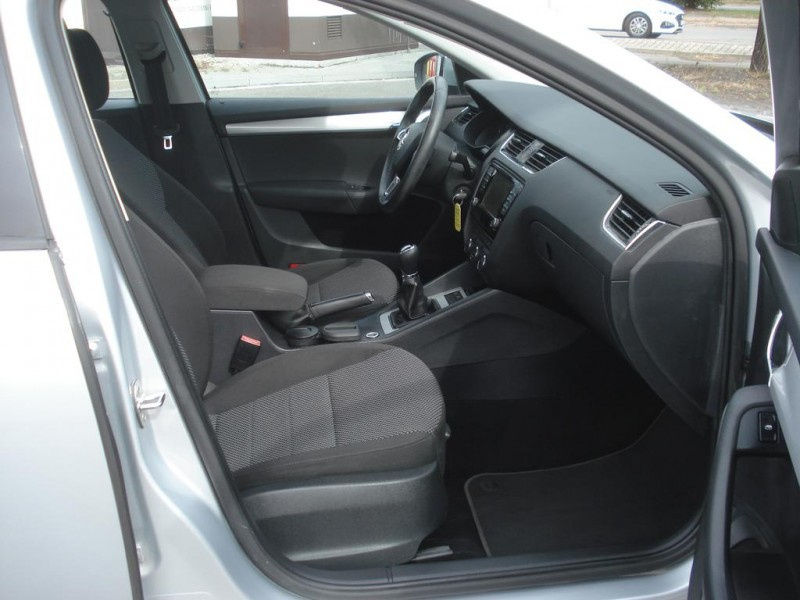 Škoda Octavia 1.4 TSi CNG NAVI G-TEC - 8