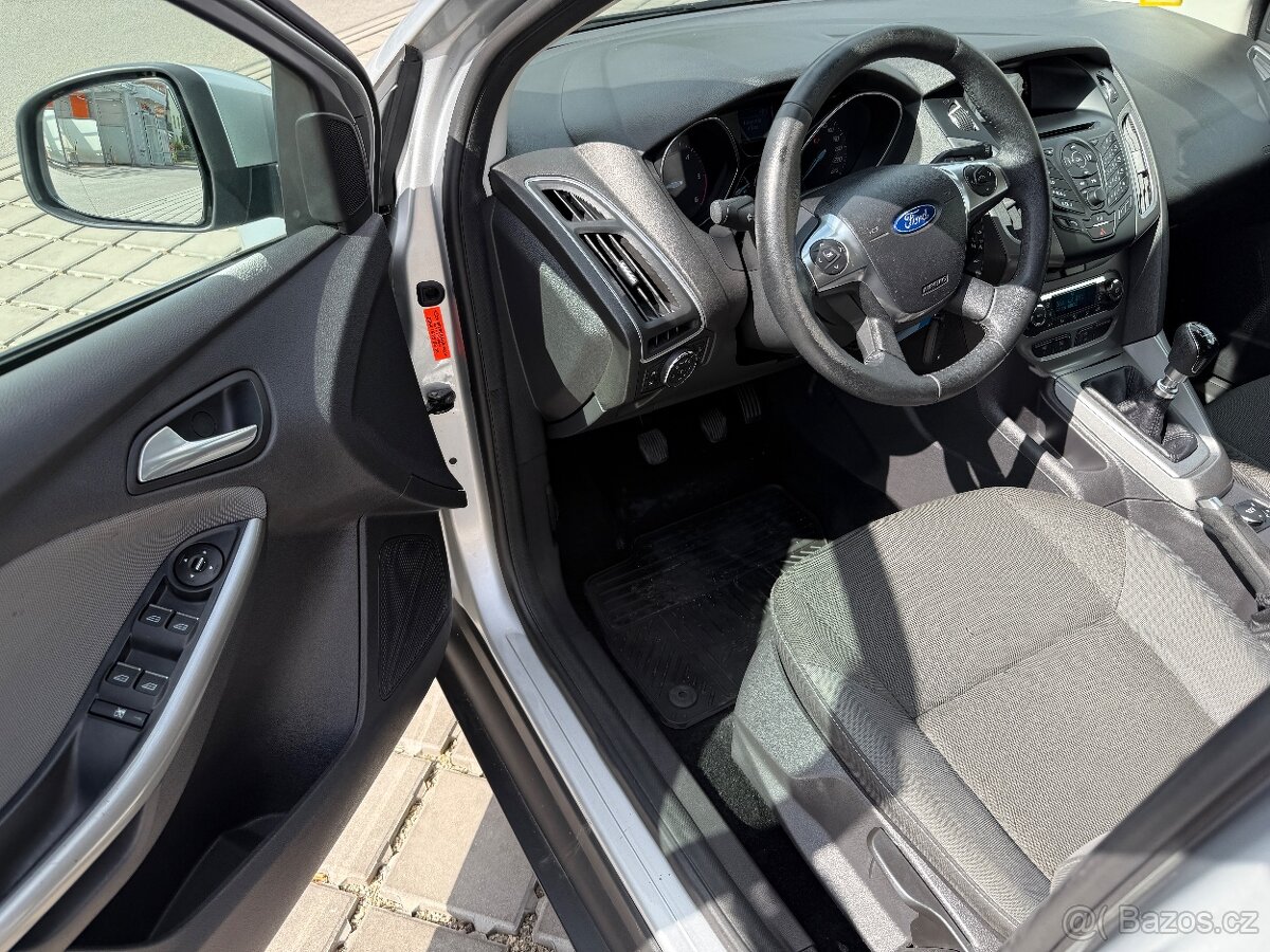 Ford Focus 1,6Tdci 85kW r.v.2011 Serviska - 8