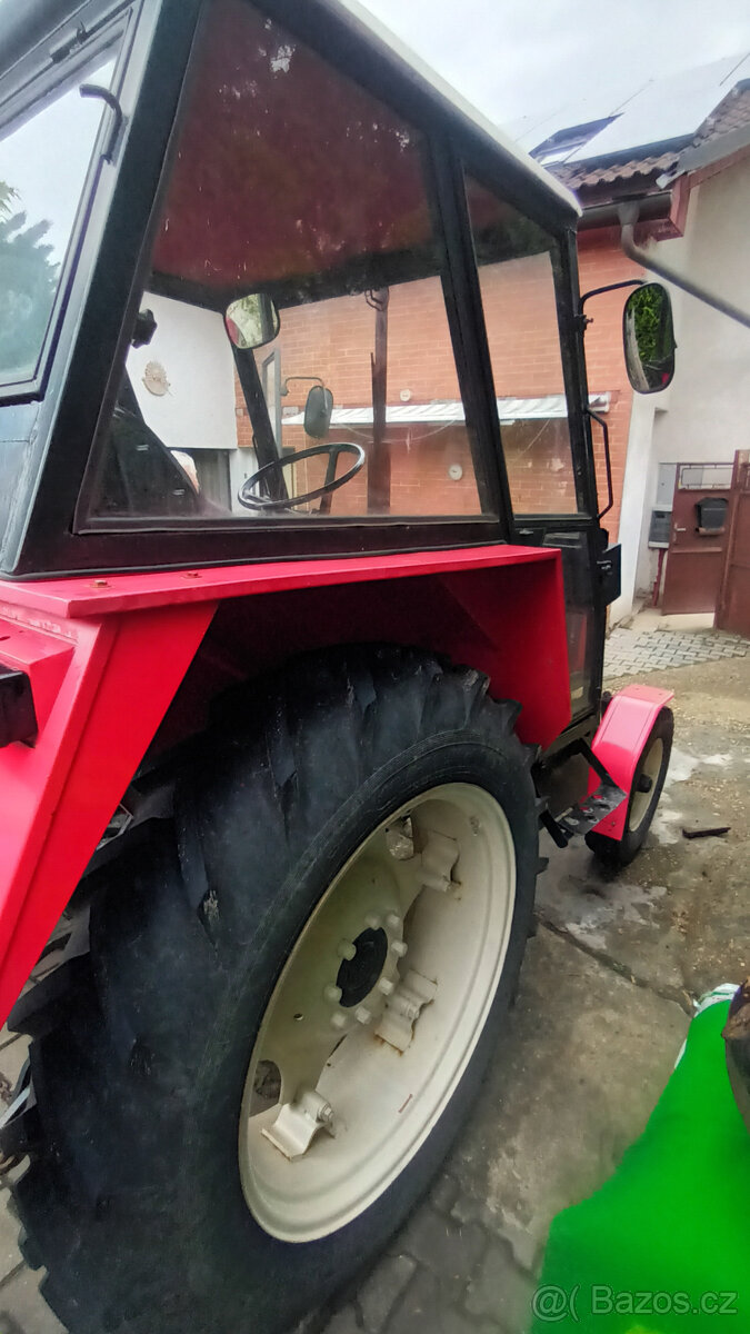 Traktor Zetor 4911 - 8