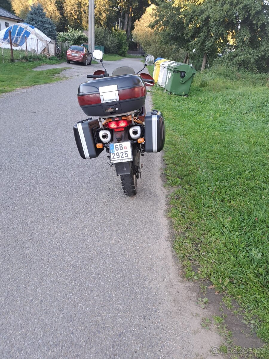 Prodám Aprilia Pegaso 650 - 8
